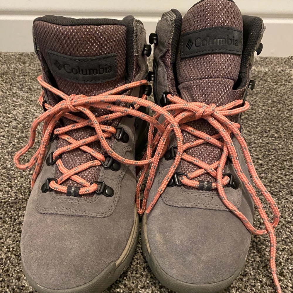 Columbia waterproof hiking boots